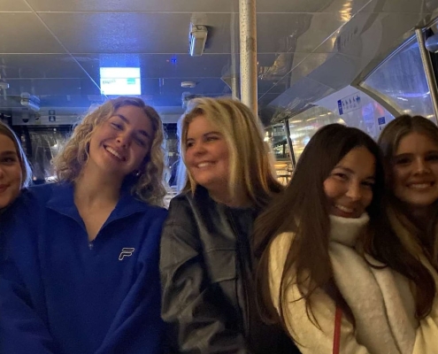 Abschiedstreffen mit Australischen Freunden auf der Fähre Abschiedstreffen mit Australischen Freunden auf der Fähre