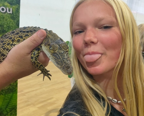 Lotta mit Minikrokodil