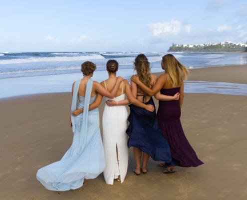 "Formal" am Dicky Beach, Caloundra mit meinen Freundinnen