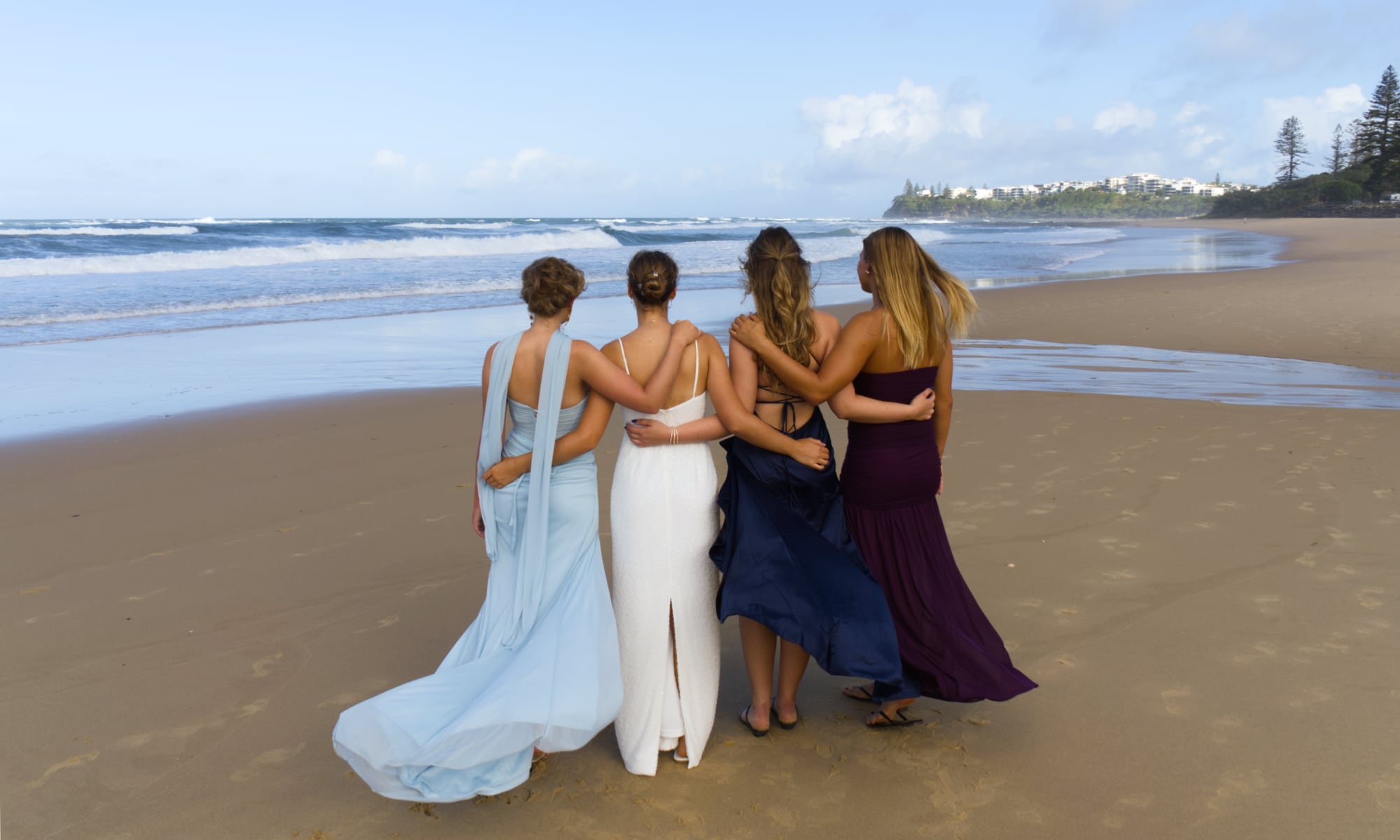 "Formal" am Dicky Beach, Caloundra mit meinen Freundinnen